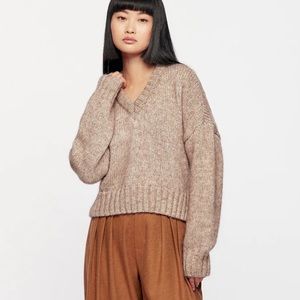 KOTN Women's Fuzzy V-neck Sweater